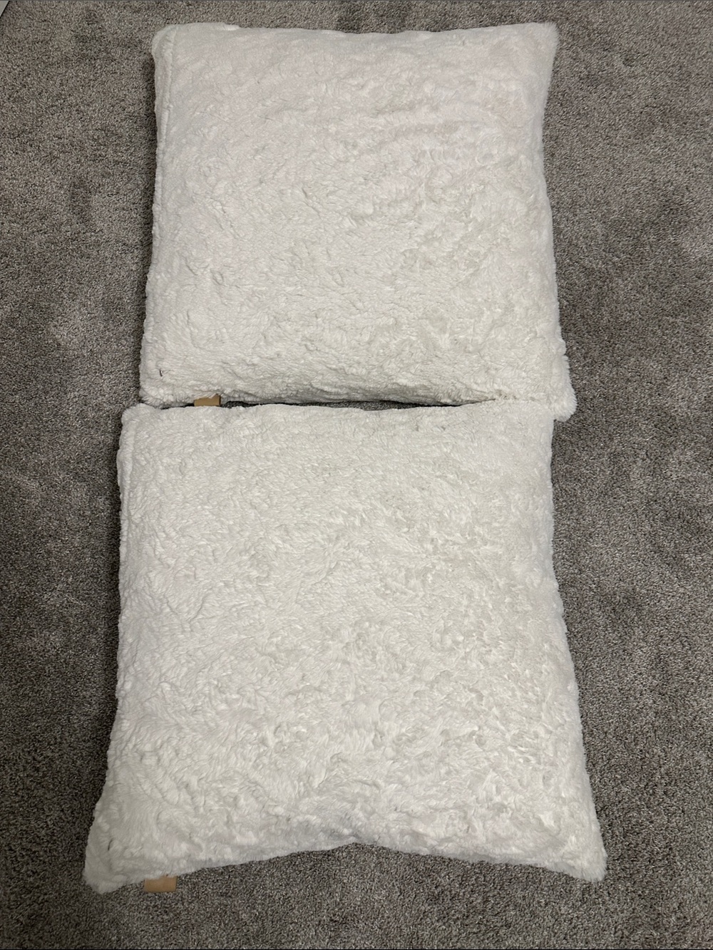 Ugg Plush Faux Fur Throw Pillows (Set of 2) - White - Picture 4 of 7